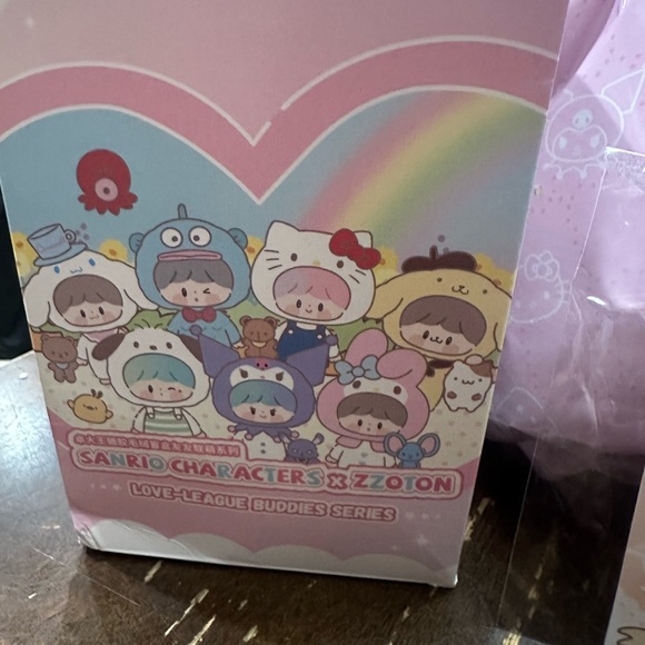 Sanrio Accessories - Sanrio x Zzoton Love-League Buddies Box
